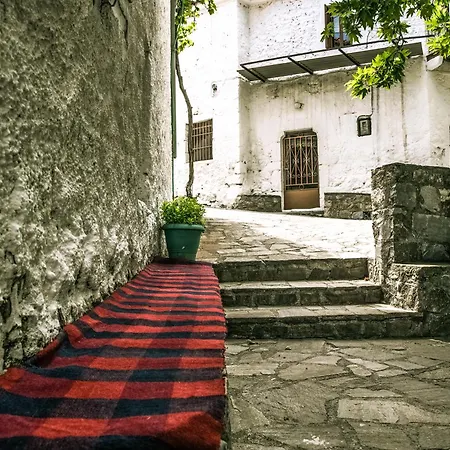 Spiti Barbalia, Village, Laconia, 1050m Agrianoi